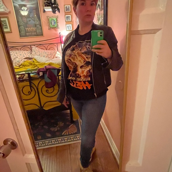 Meet your Posher, Mary - Picture 7 of 14